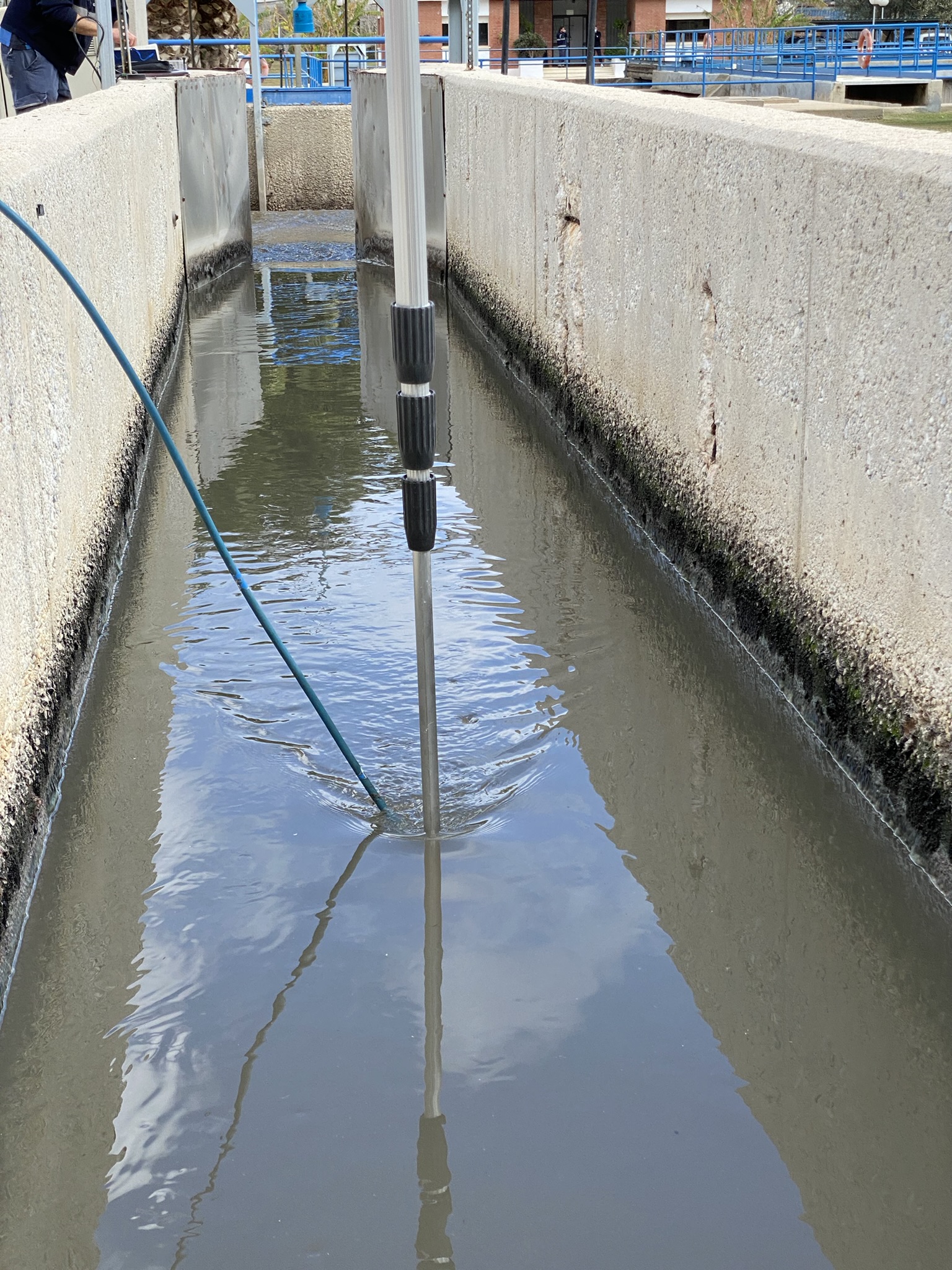 Verificación caudal de un canal parshall